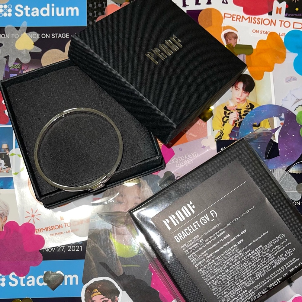 BTS Proof Yet To Come Bracelet (Platinum)